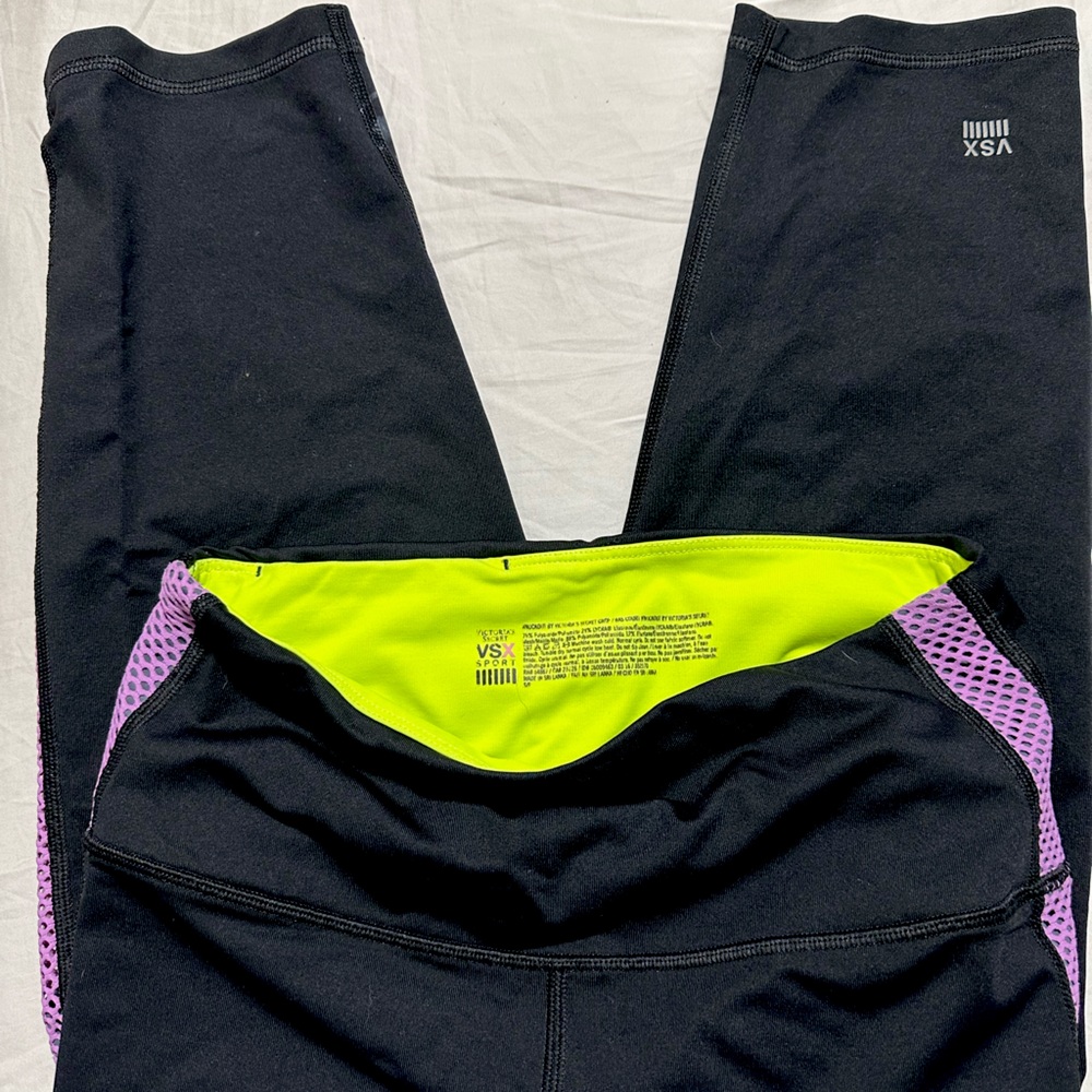 Victoria Secret Sport Black with Purple strip capris - Small